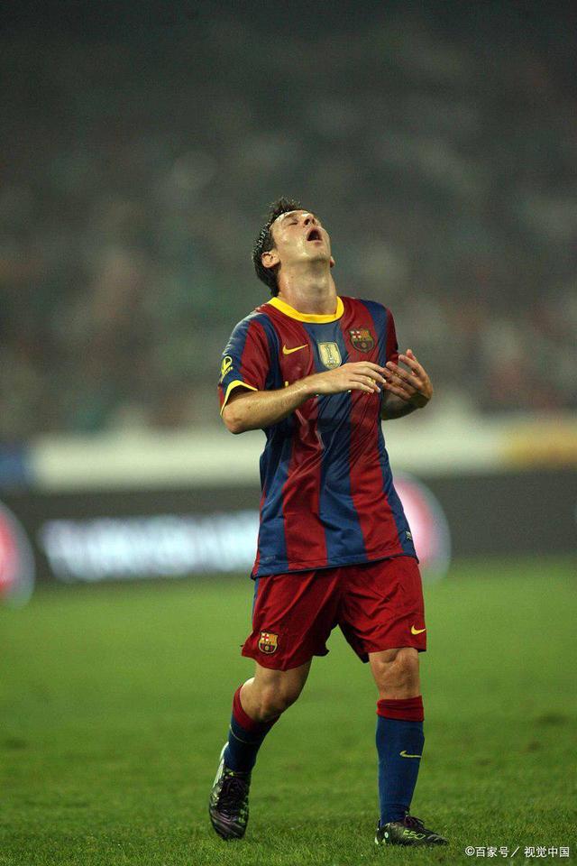 AYX- 这个赛季,几乎只身扛起巴塞罗那的梅西,已经在31次 